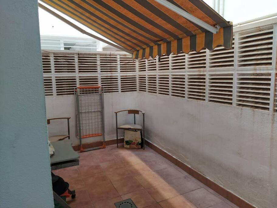 Bajo Puerta De Alcazaba Apartment Retamar  Exterior foto
