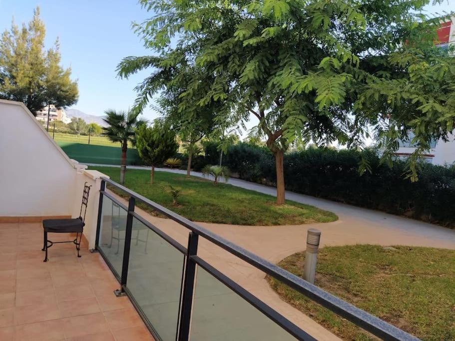 Bajo Puerta De Alcazaba Apartment Retamar  Exterior foto