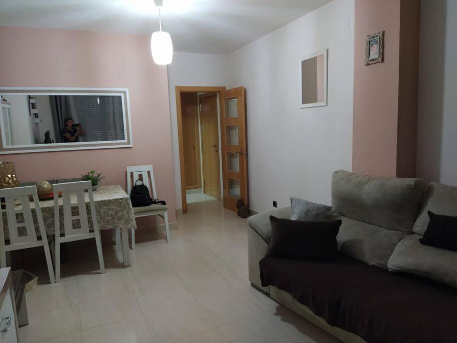 Bajo Puerta De Alcazaba Apartment Retamar  Exterior foto